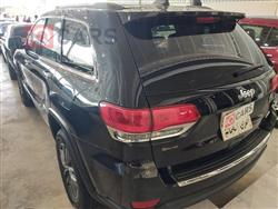 جیپ گراند شیرۆکی